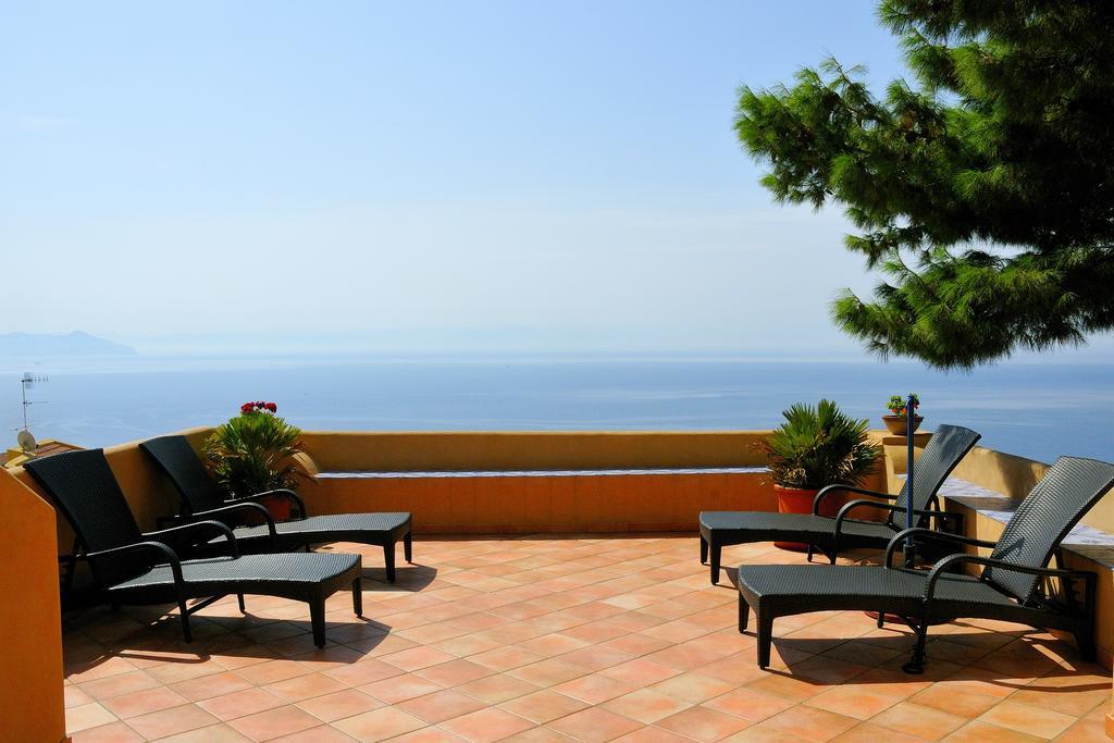 Solemar Hotel Leni Exterior foto